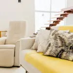 Hvilken stol skal du have i stuen? Her får du 6 gode råd